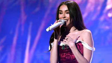 Madison Beer’s Disney Christmas Performance Takes Unexpected Turn as Fan Calls Out Justin Herbert’s Chargers