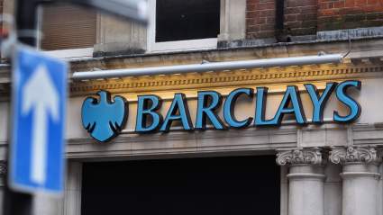 Barclays to Cut 5,000 Jobs by Year-End as CEO Calls AI ‘Icing on the Cake’