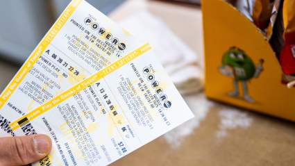 Powerball Jackpot Climbs to $674 Million for Saturday