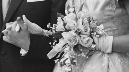 Man Declares He Will Protect Stolen 1957 Wedding Album With His Life After It Is Returned